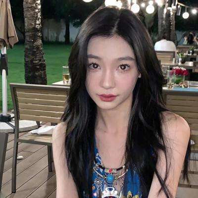 冰雪公主婚礼换装游戏下载